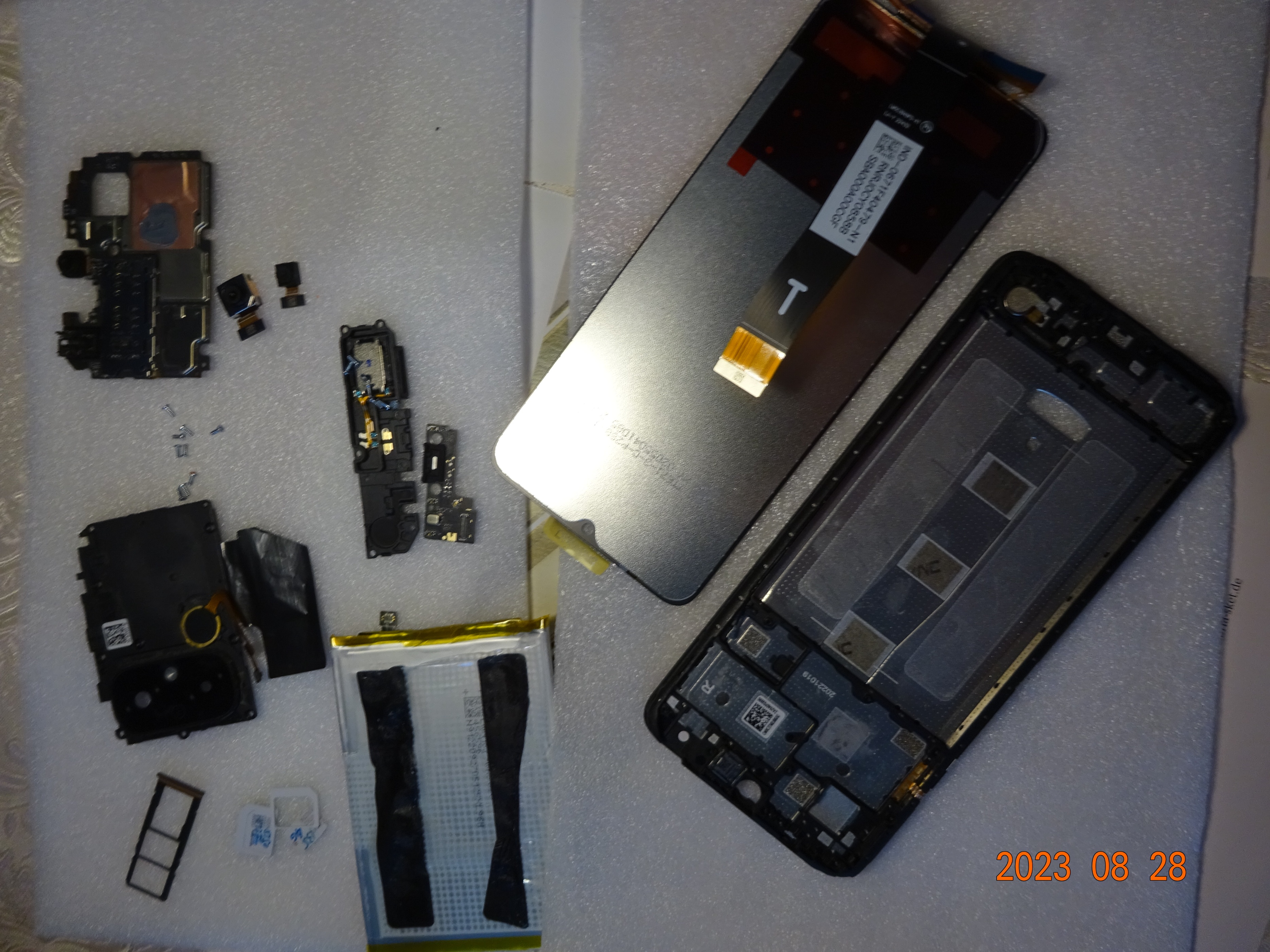 红米12c原装屏幕总成带框,红米12c换屏幕总成教程