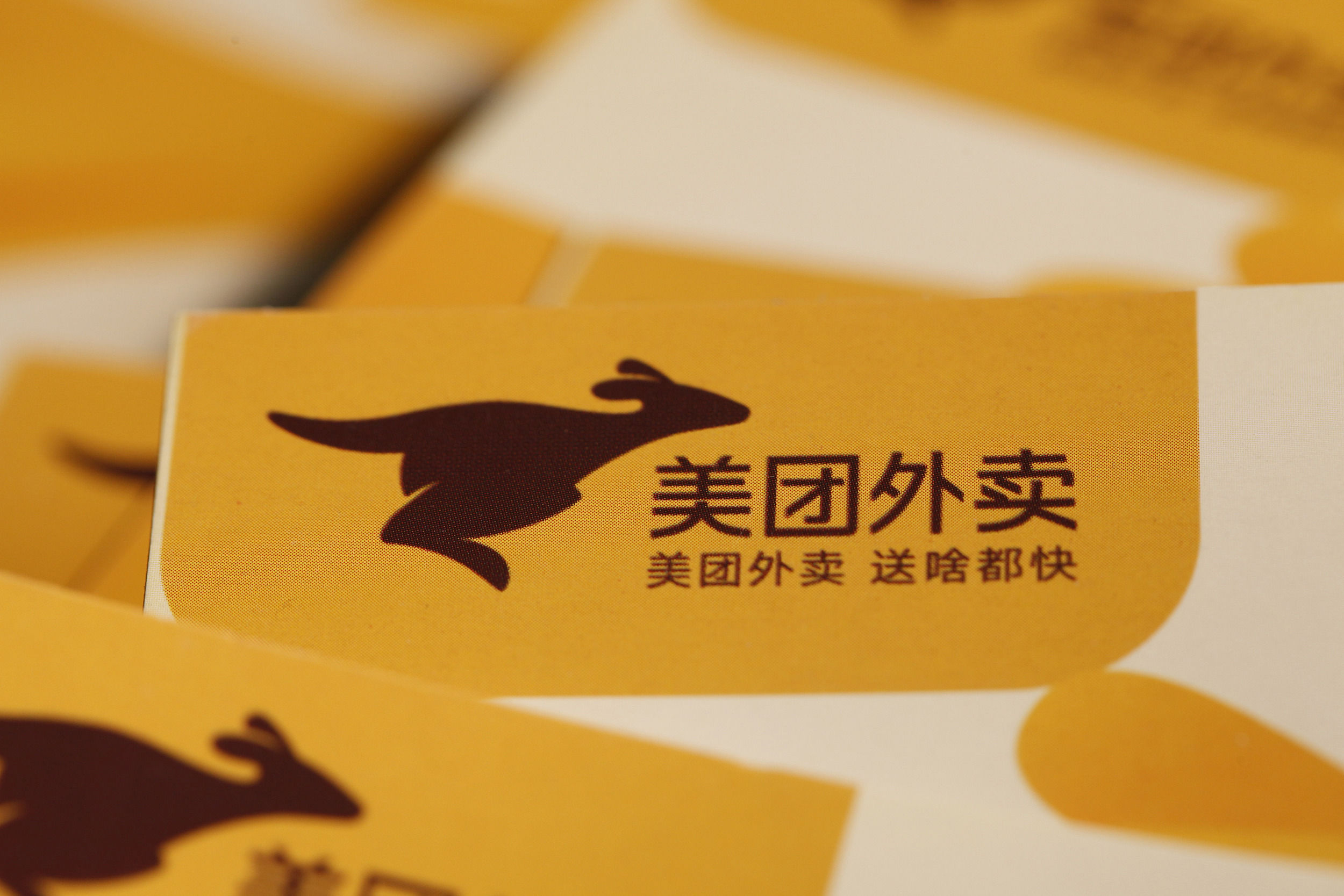 广告创意案例图文,富含创意的新媒体广告案例