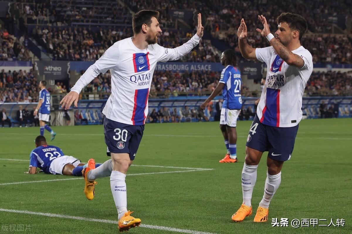 梅西夺冠绝代双骄落幕,巴黎夺冠梅西捧杯照片