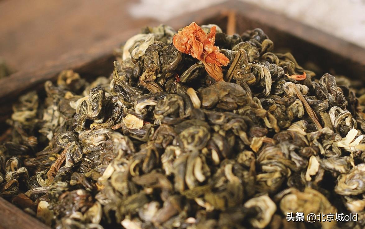 正宗茉莉花，地道北京味儿，老北京人打小儿喝到大，就好这一口儿