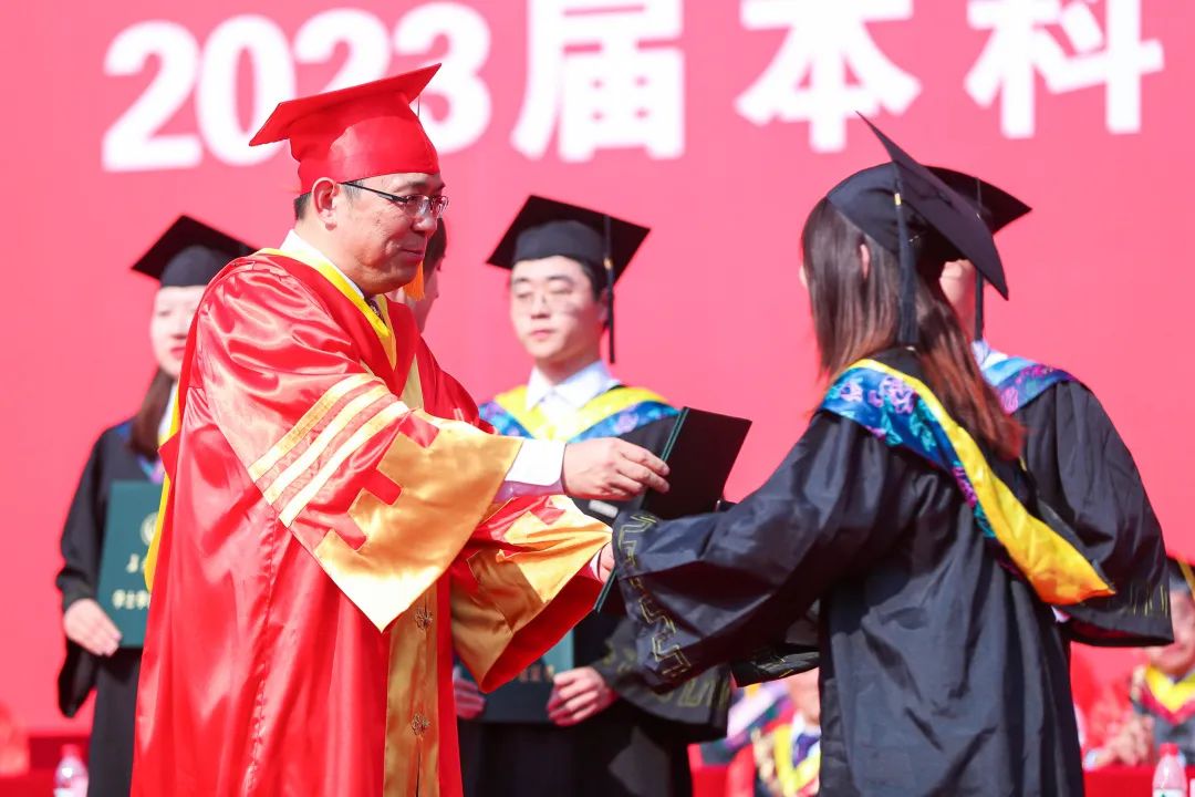 2023长安大学本科毕业典礼,长安大学2023毕业典礼致辞