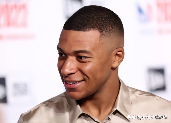 福布斯榜姆巴佩,梅西姆巴佩世界杯获奖