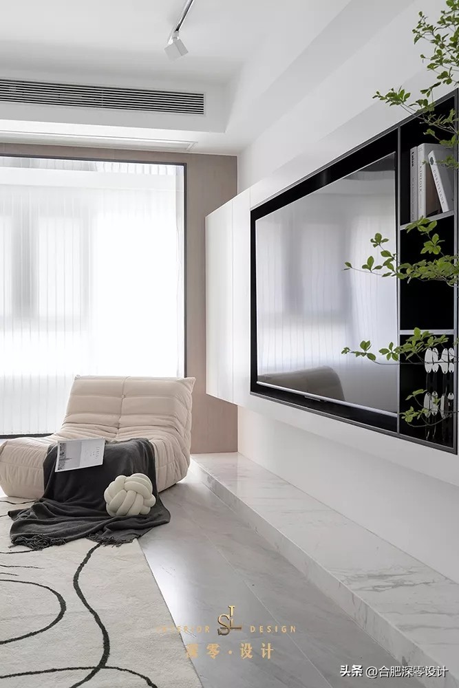 电视墙不重视收纳，反倒改做造型，图好看不“实用”，更上档次了