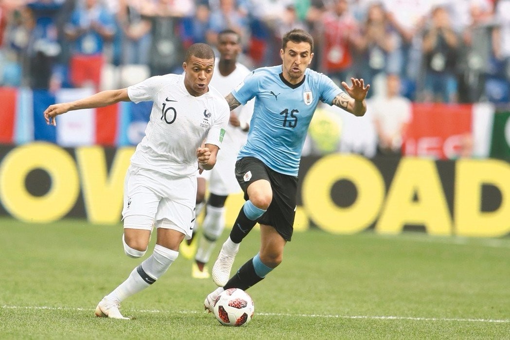 中国足协世俱杯推迟,拿一亿给中国足球