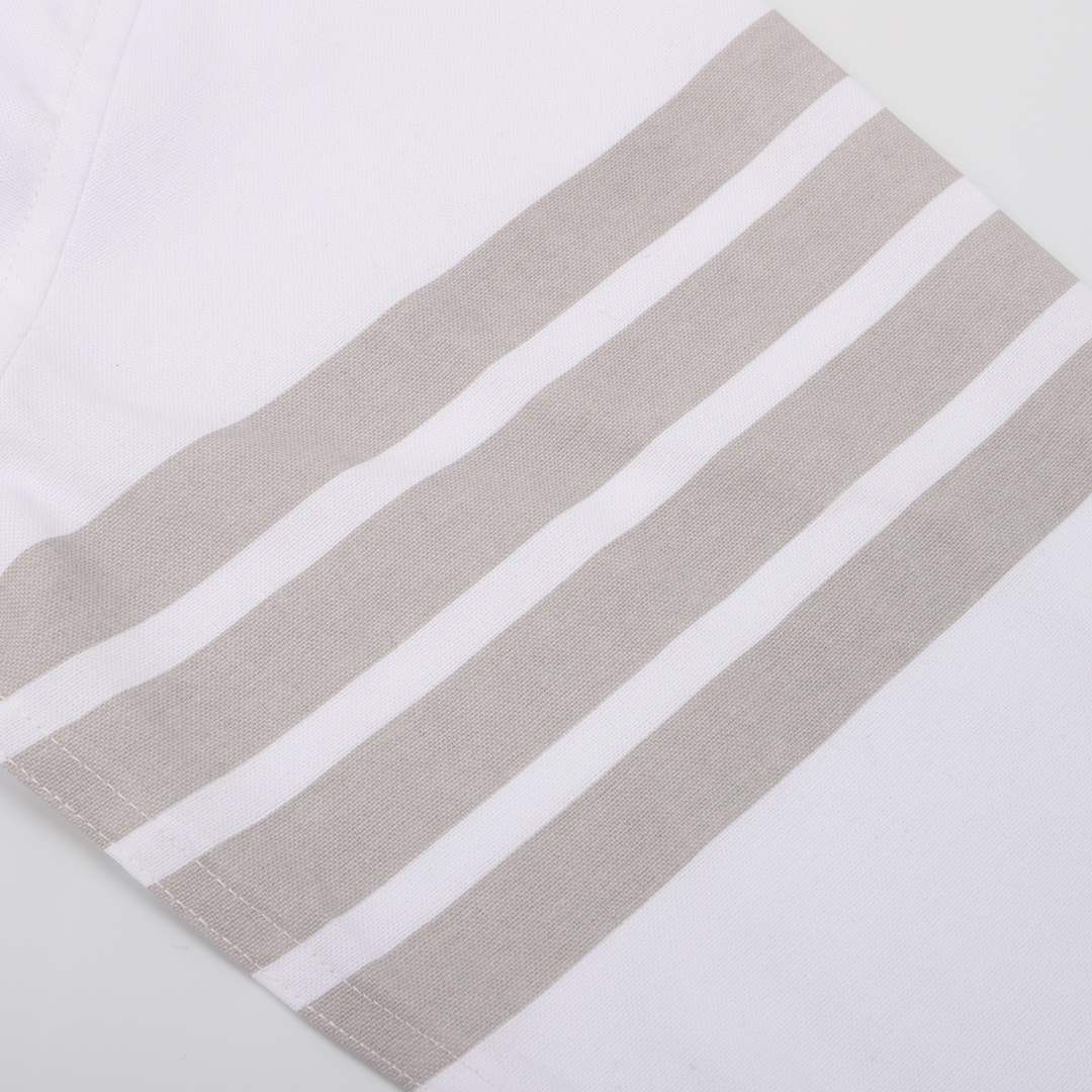 thombrowne蓝色衬衫男穿搭,汤姆·布朗thombrowne男士衬衫