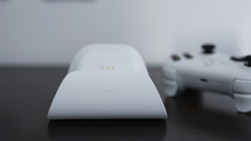 八位堂猎户座青春版手柄无死角,八位堂猎户座手柄和pro测评