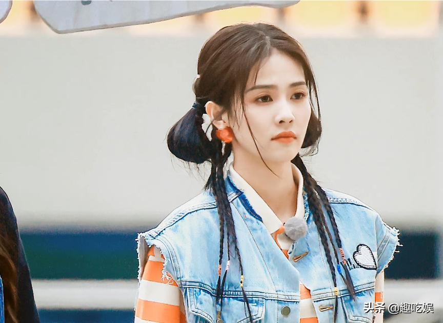 于正说捧红白鹿,于正靠什么捧红白鹿的