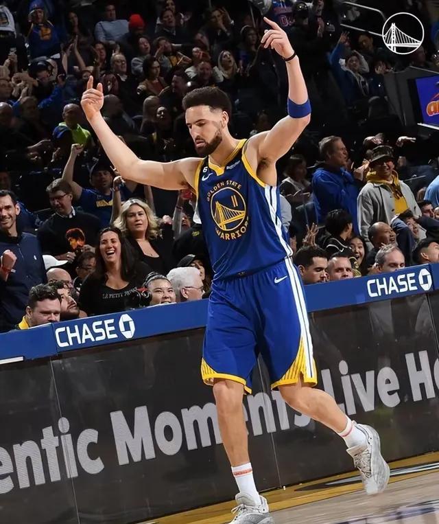 维金斯锁死双探花,亚历山大维金斯对位视频