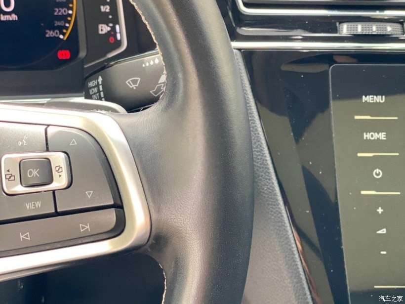 途观l330r-line内饰,途观l的内饰是真皮吗