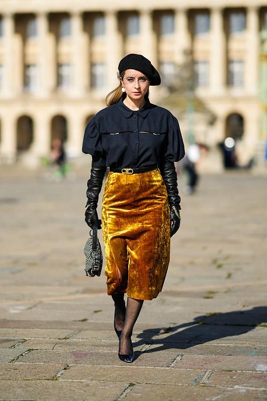 衬衫还是黑色的好看，又帅气又炫酷，显瘦效果杠杠滴