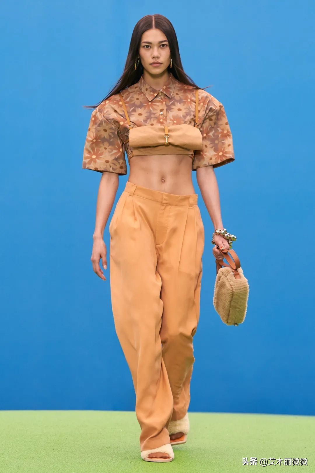 阔腿裤秋冬垂坠感卫裤,阔腿裤属于什么系列