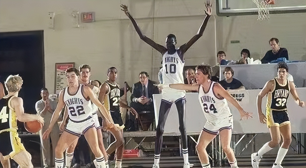 nba球员32号魔术师,nba历史最佳阵容魔术师