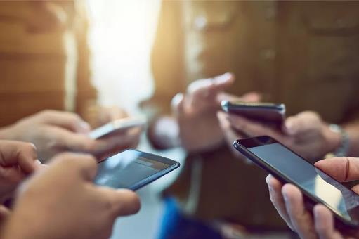 8gb128gb手机内存够不够用,现在的8+128gb内存够用吗