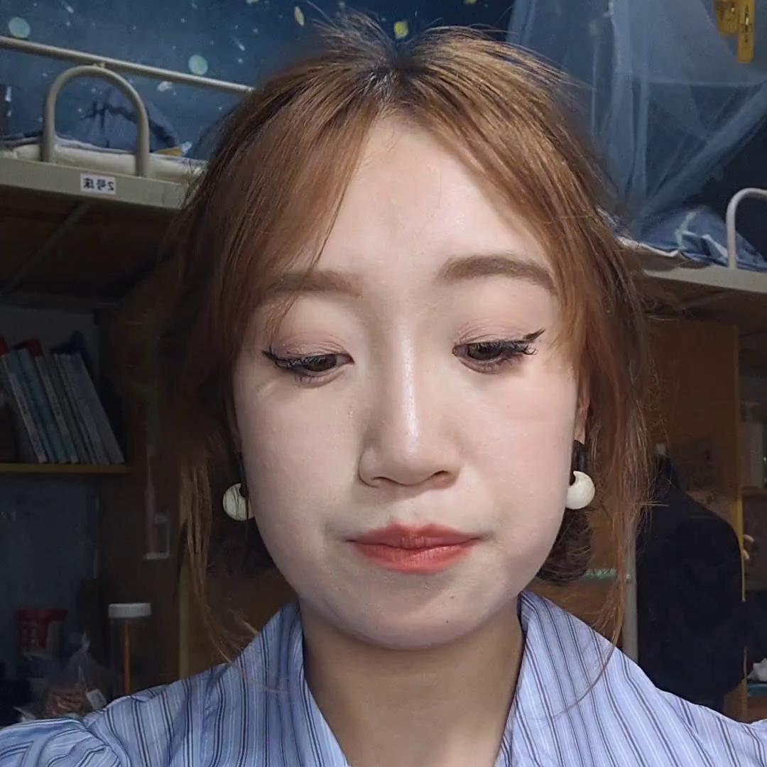 突然我发现我拍的时候好激动呀，有点小吵但是包包真的不...