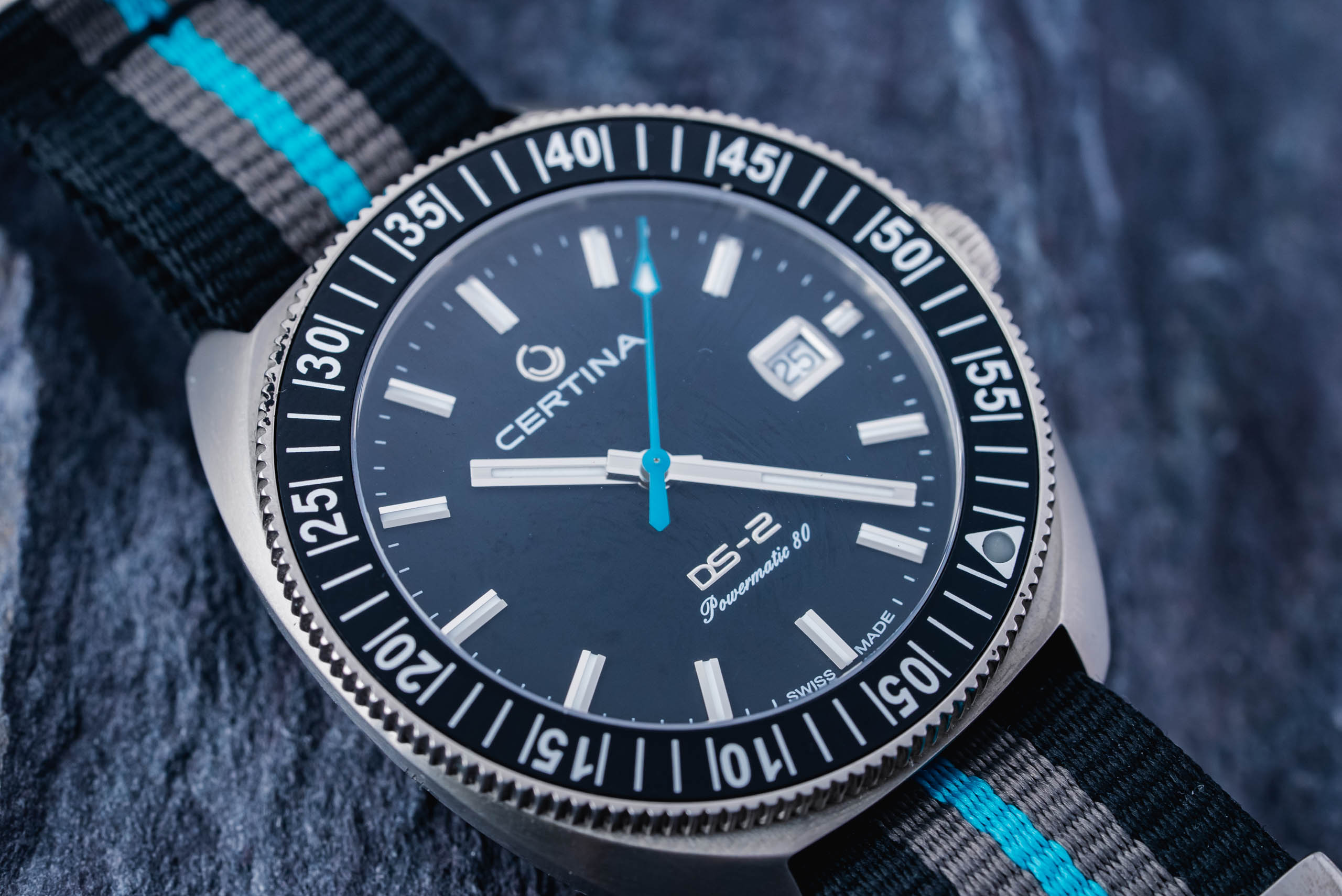 雪铁纳ds1自动腕表,雪铁纳ds海豹系列手表值得拥有吗