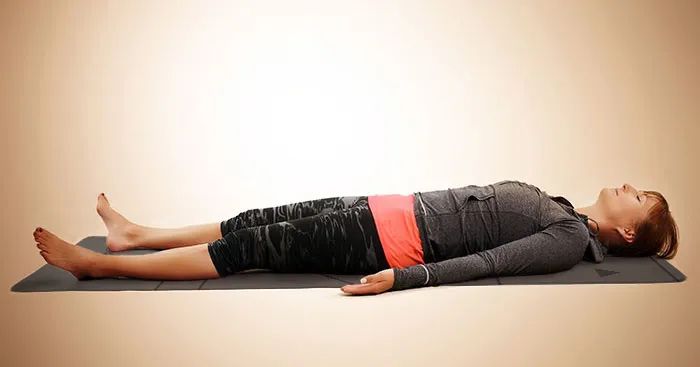 李沁近照瘦脱相，网友：这也太瘦了