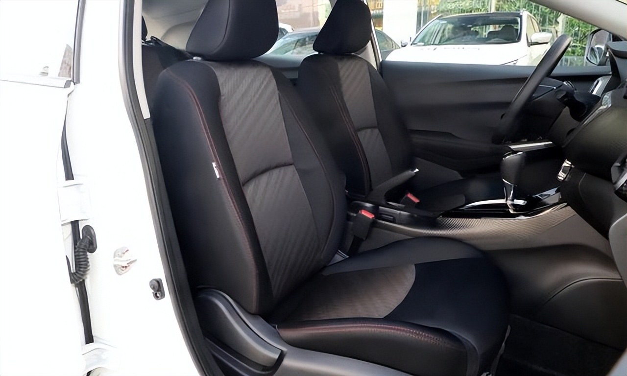 13万没要卡罗拉提了日产蓝鸟,开了890公里,车主一肚子话要说