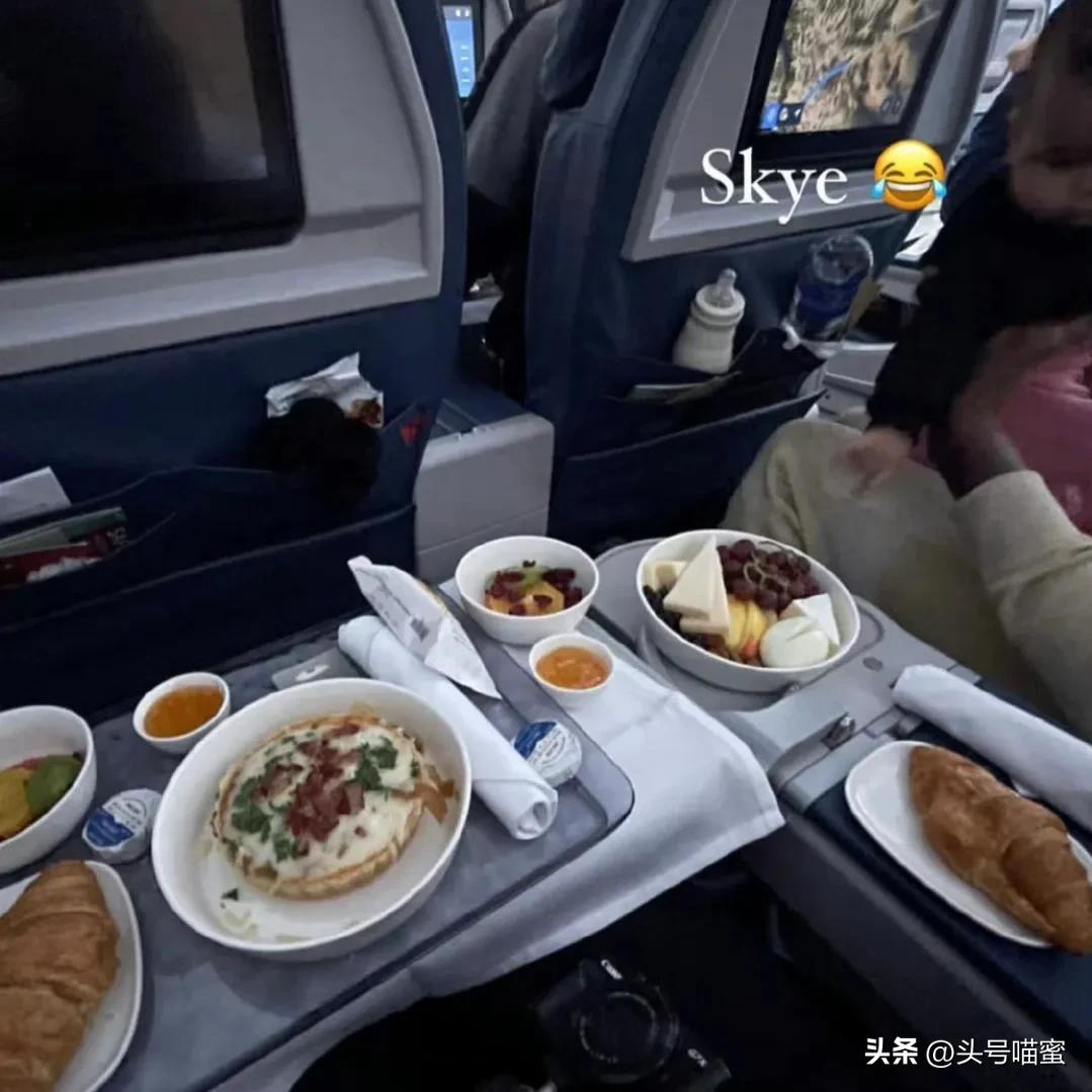 郭艾伦被选入cba25周年最佳阵,郭艾伦回归首训