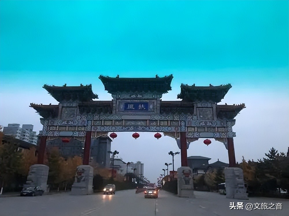 美女必跑贵妃梁，硬汉得吃擀面皮，小编带你去看最“野”的河山