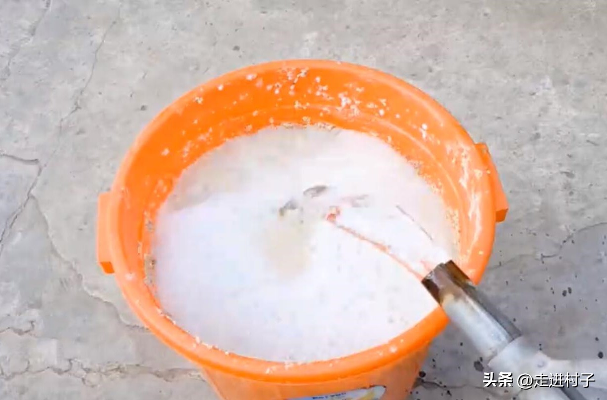 尿素和什么肥料发酵提高肥效,尿素肥料对种菜有什么作用