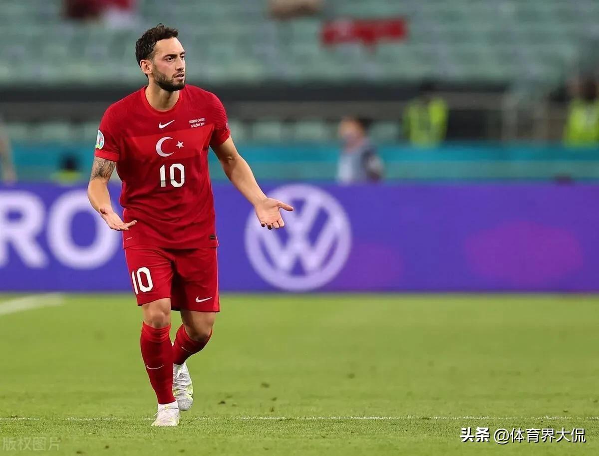 曼城国米决战伊斯坦布尔,国米蓝黑军团攻防