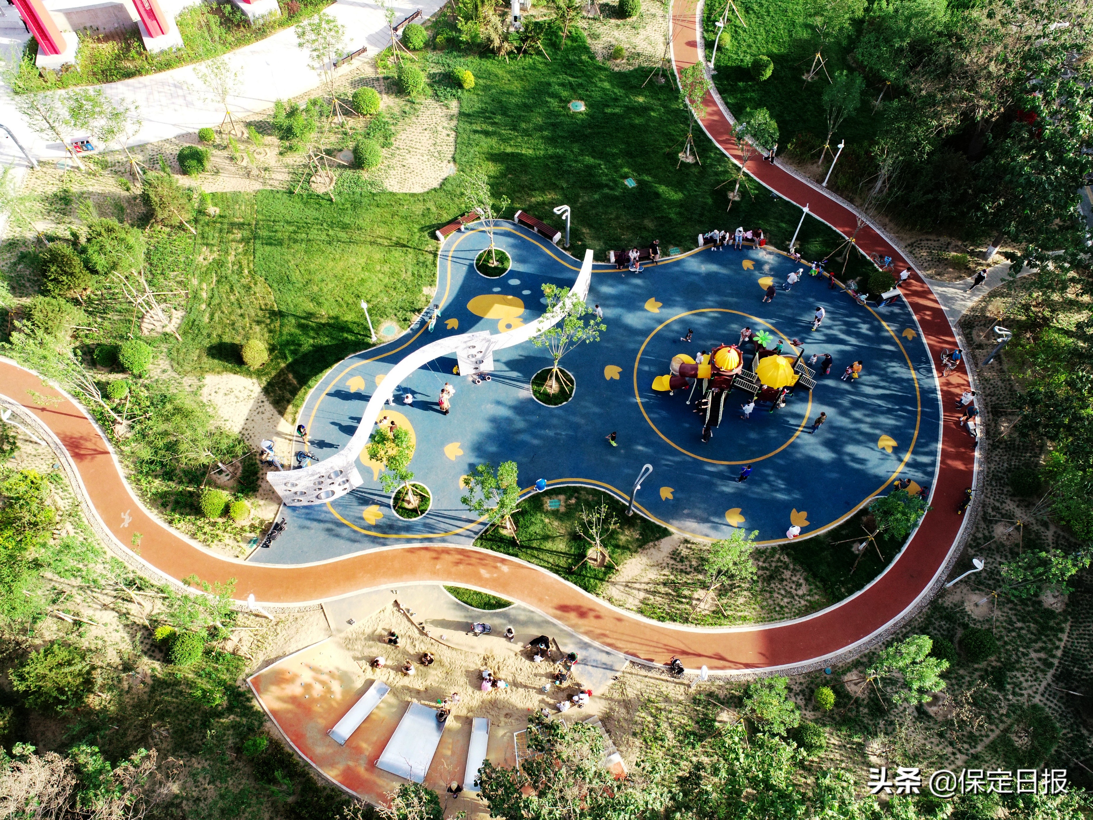 以朝阳大街为标杆建设融合互动的城市开放空间高新区“化零为整”打造大道公园