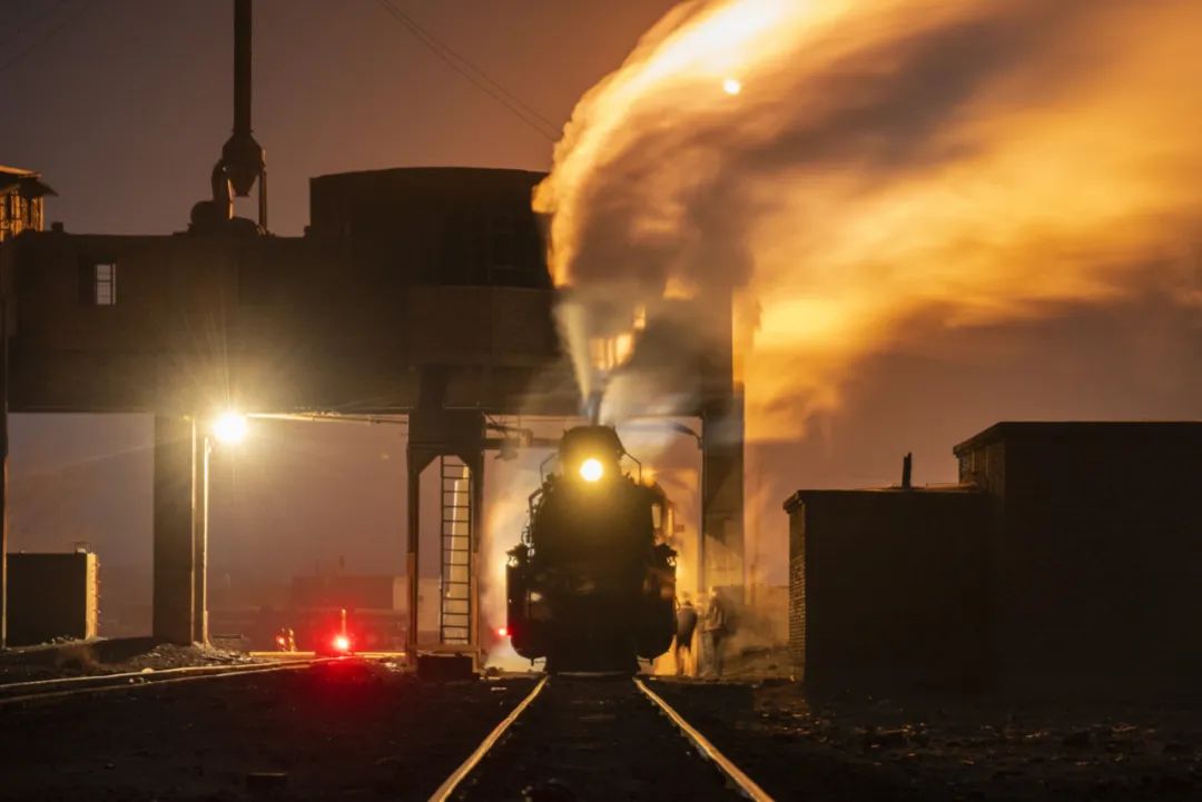 邱震海：挣钱靠聪明，保钱靠通透