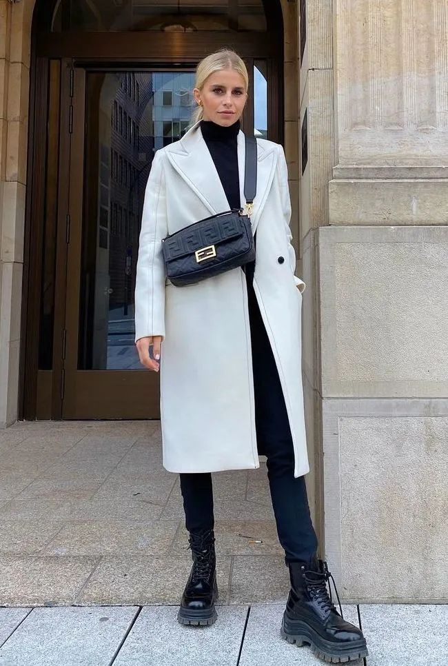 穿长裤显腿长的小白鞋,百搭鞋子秀气显脚小短靴