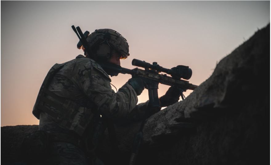 美国把日本彻底拉上战车，大使直接宣布：美日军事同盟已转守为攻