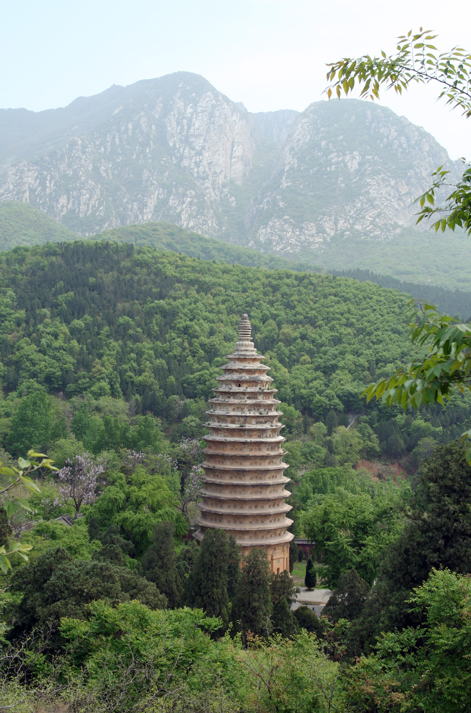 郑州登封天地之中历史建筑简介,登封的历史建筑有哪些