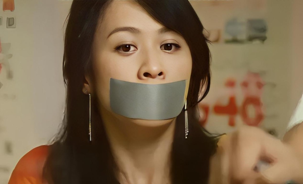 刘嘉玲被绑架真实原因,刘嘉玲早期遭绑架经历了什么