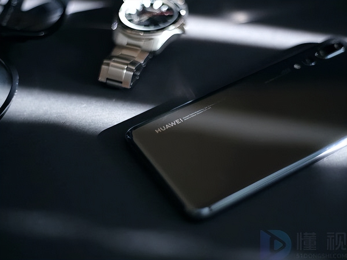 华为电池充电修复,华为手机更新后充电到60%