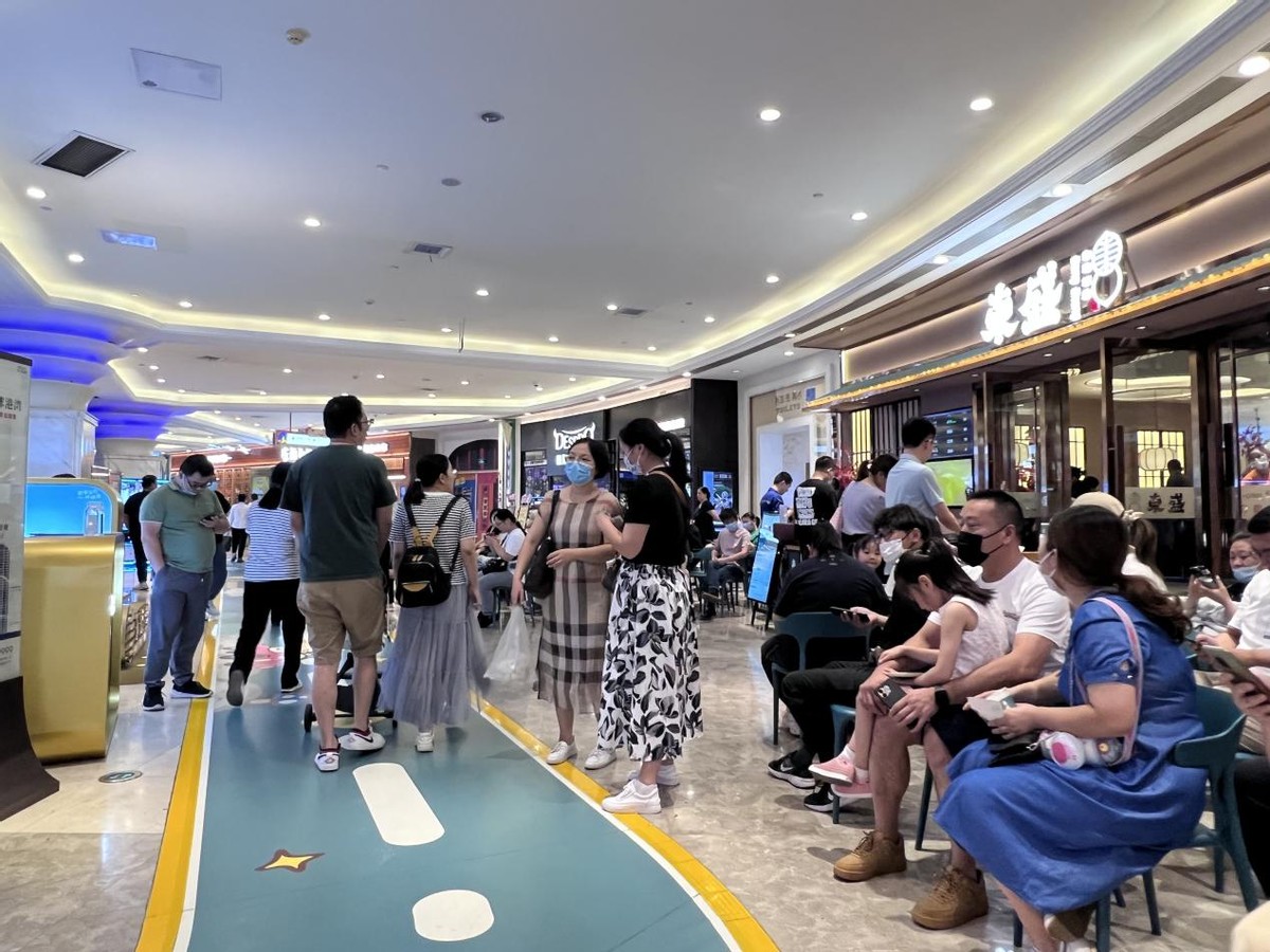 当“中秋节”遇上店庆，消费“满格”回归