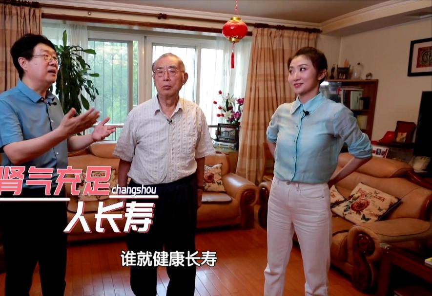 睡前做哪几个动作会睡得更香,睡前两个动作让你安睡一整晚