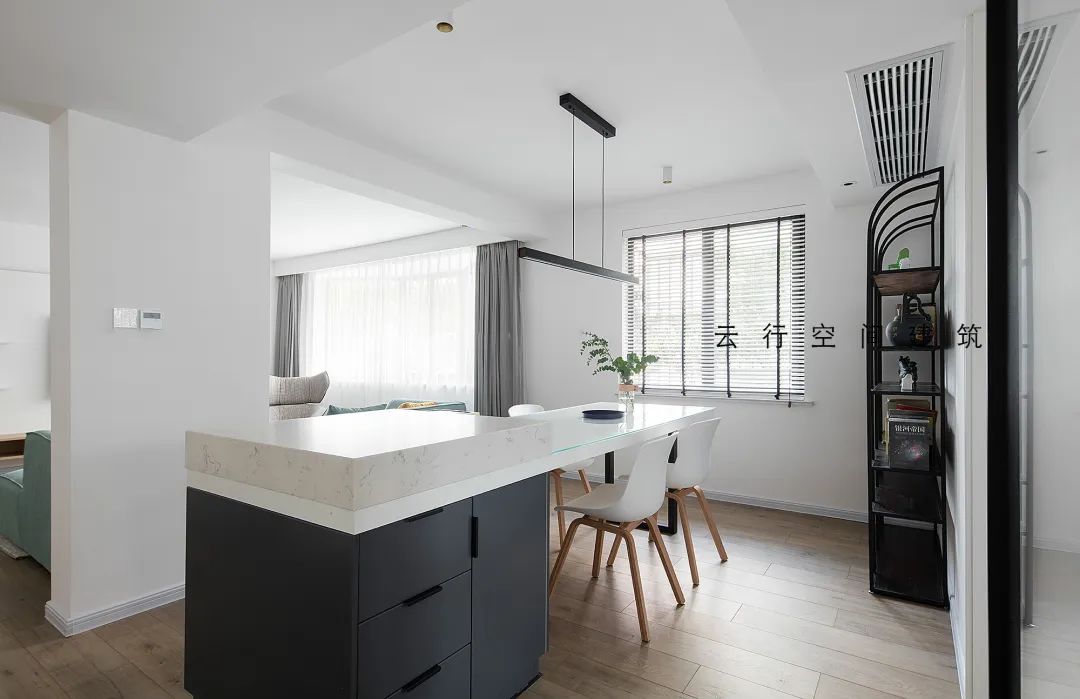 现代简约风配高级感家具,现代简约轻奢家具高级感