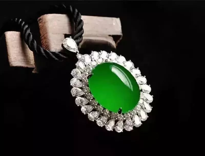 为什么高品质的翡翠都出自缅甸？