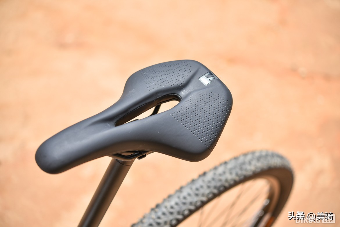 双盘24速山地车推荐,双盘24速碳纤维山地车