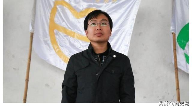 父亲绝症儿子离家出走,父亲精神病女儿12岁打工