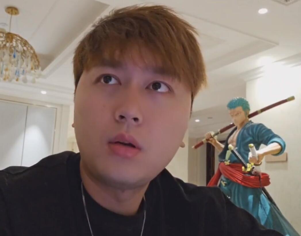 *牙虎**户外一哥被曝“4000万跑车是租的”人设崩塌，他这样回应！