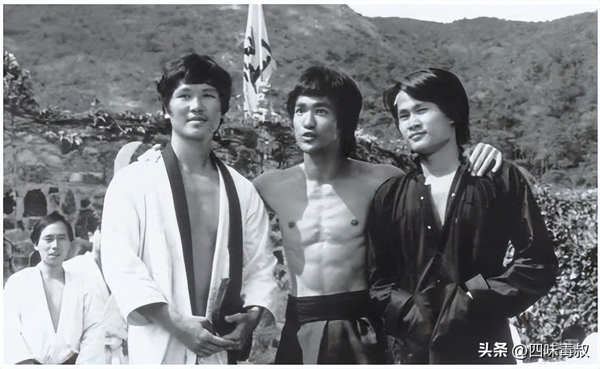 万万没想到，居然可以在一场驱魔斗法中追寻香港的旧时光