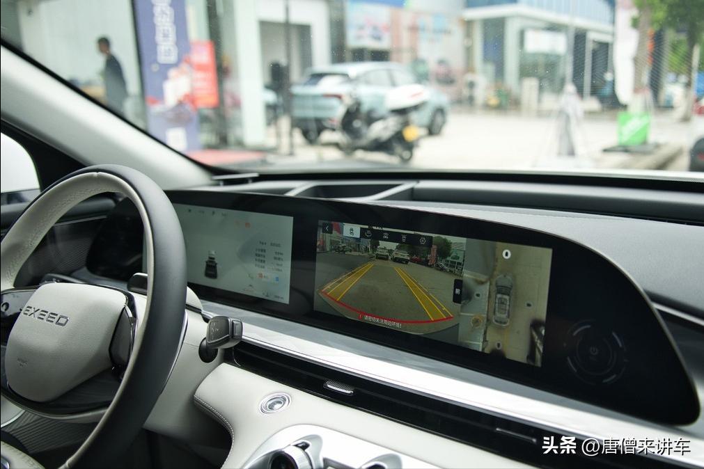 试驾星途瑶光和特斯拉modely，到底买哪款最划算？