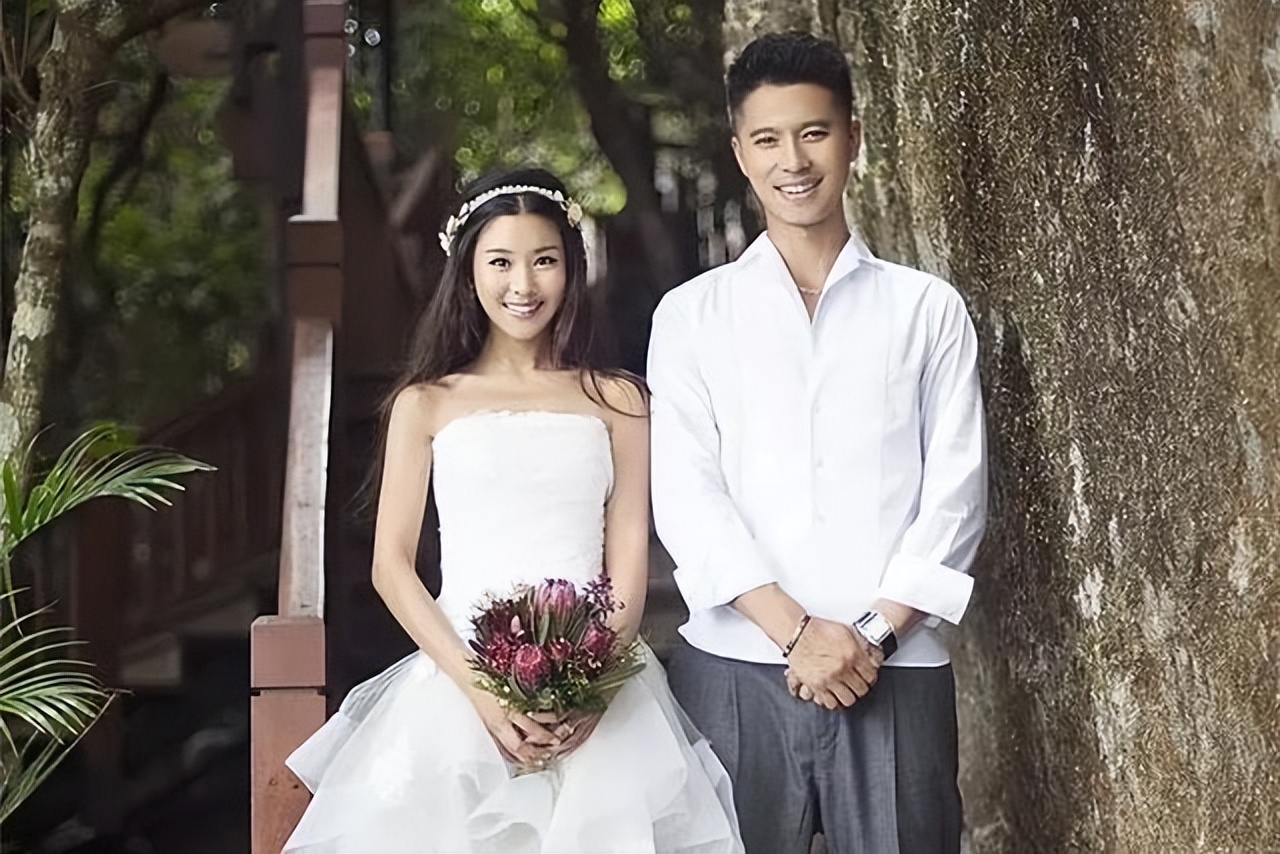 她出道17年零绯闻被称最干净女星,李小萌出道20年从不接吻戏