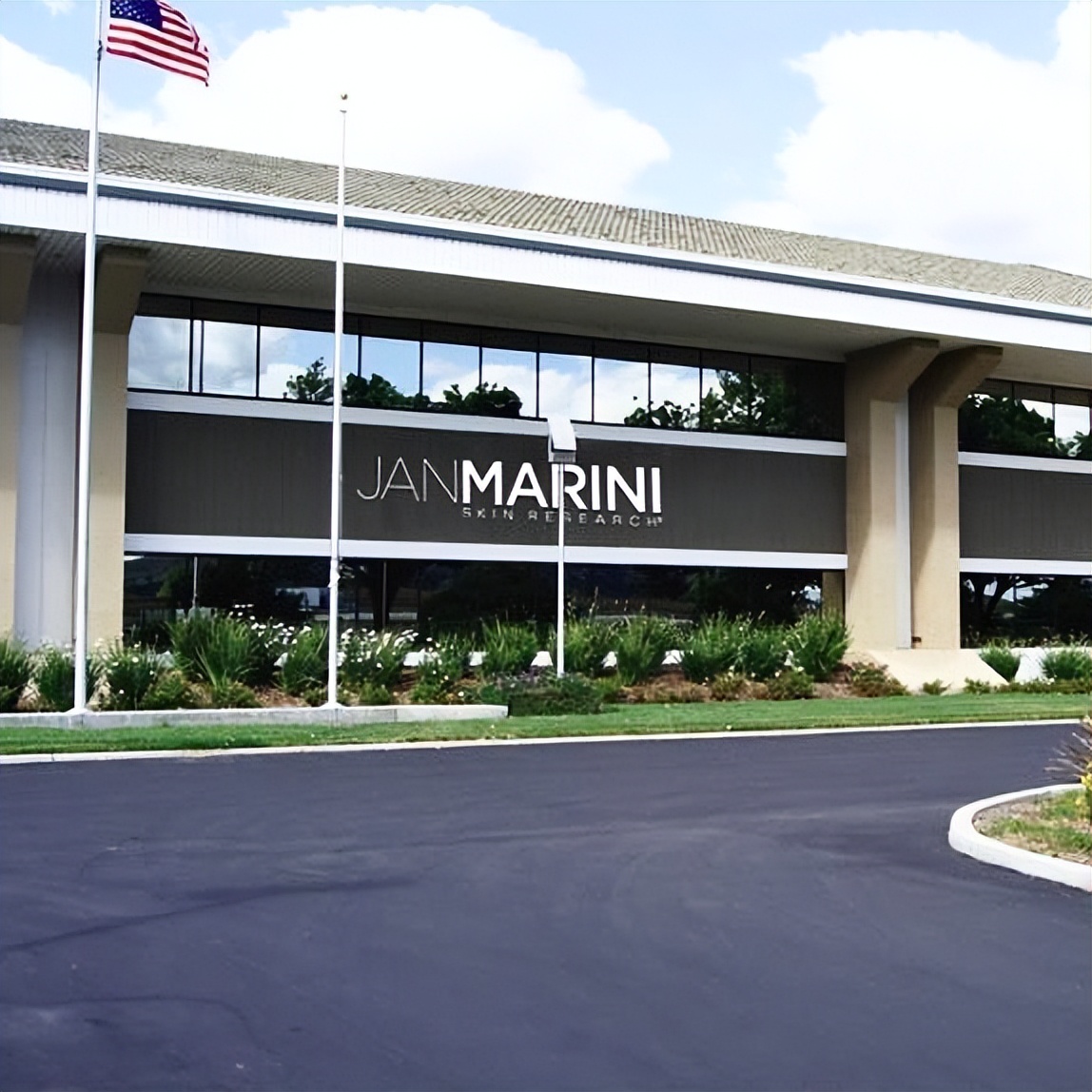 这个新晋护肤“猛药”，凭什么征服中国消费者？|彼岸之美②