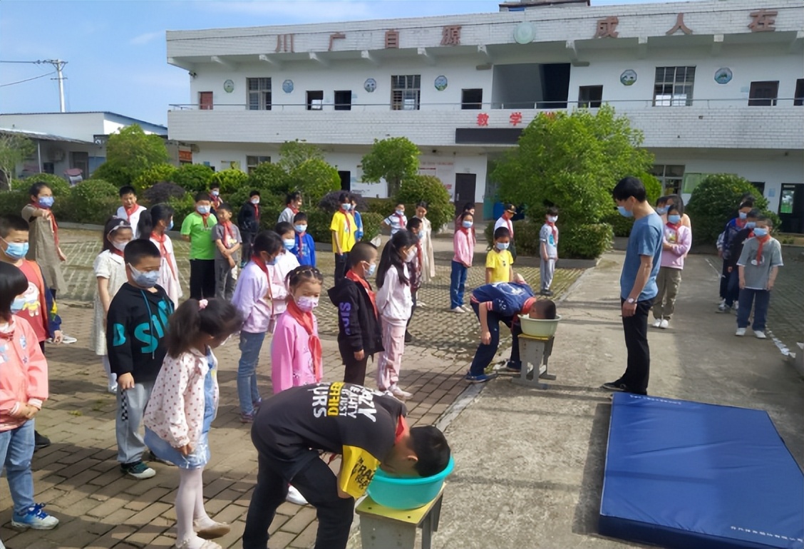 普法增强安全意识,青少年安全意识警示视频