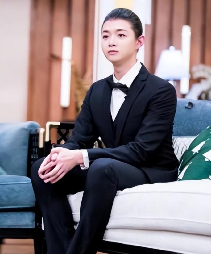 女贪财男好色，锒铛入狱与声名狼藉，霍尊与陈露走到今天真活该