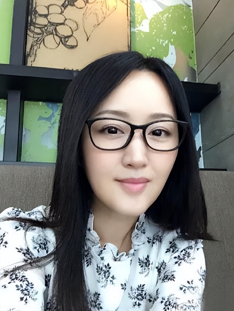 分手的26年后，赖文峰出狱乡下结婚度日，杨钰莹的选择令人心疼