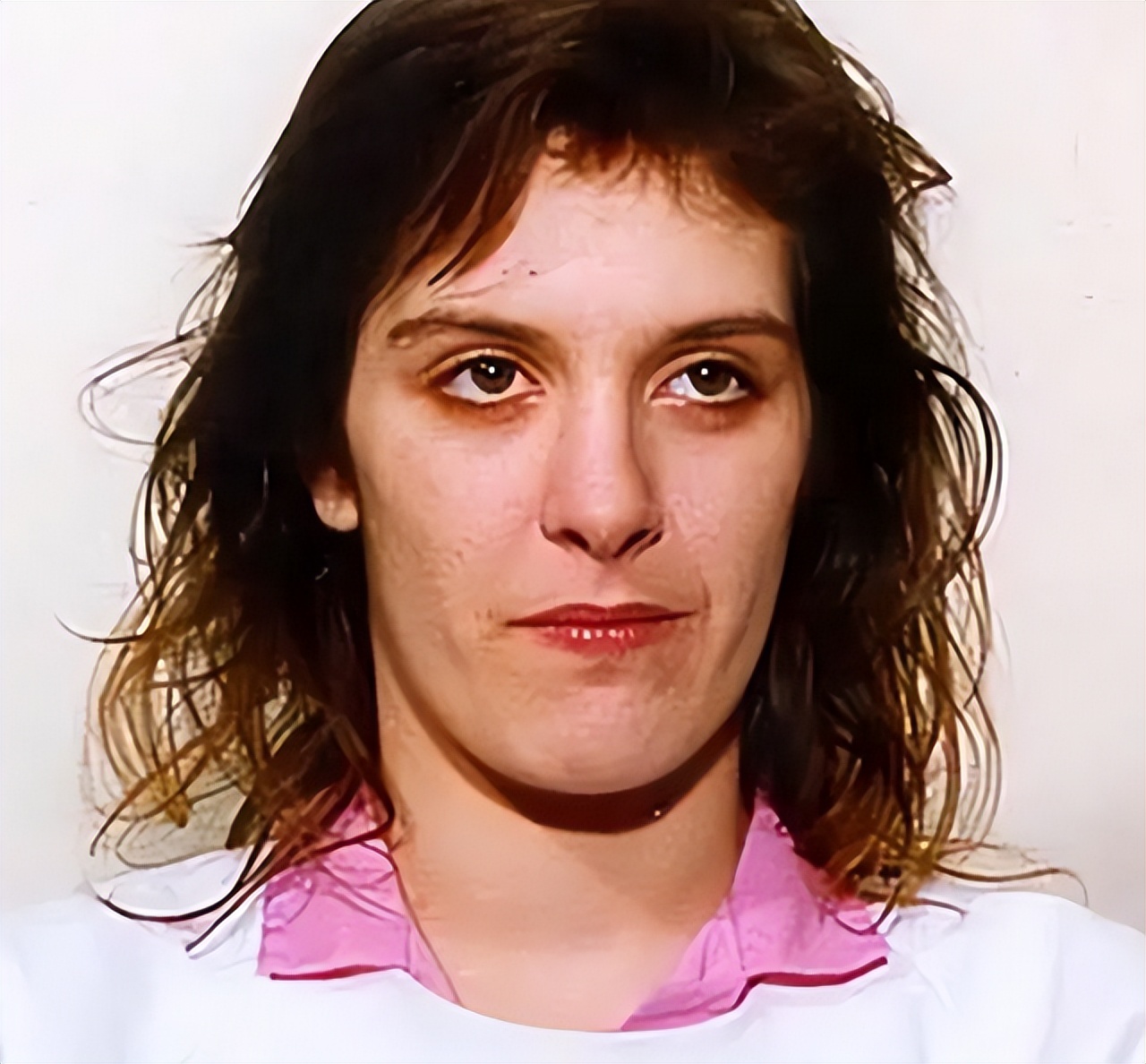 加拿大养猪场杀人事件,用受害人尸体喂猪的加拿大杀手