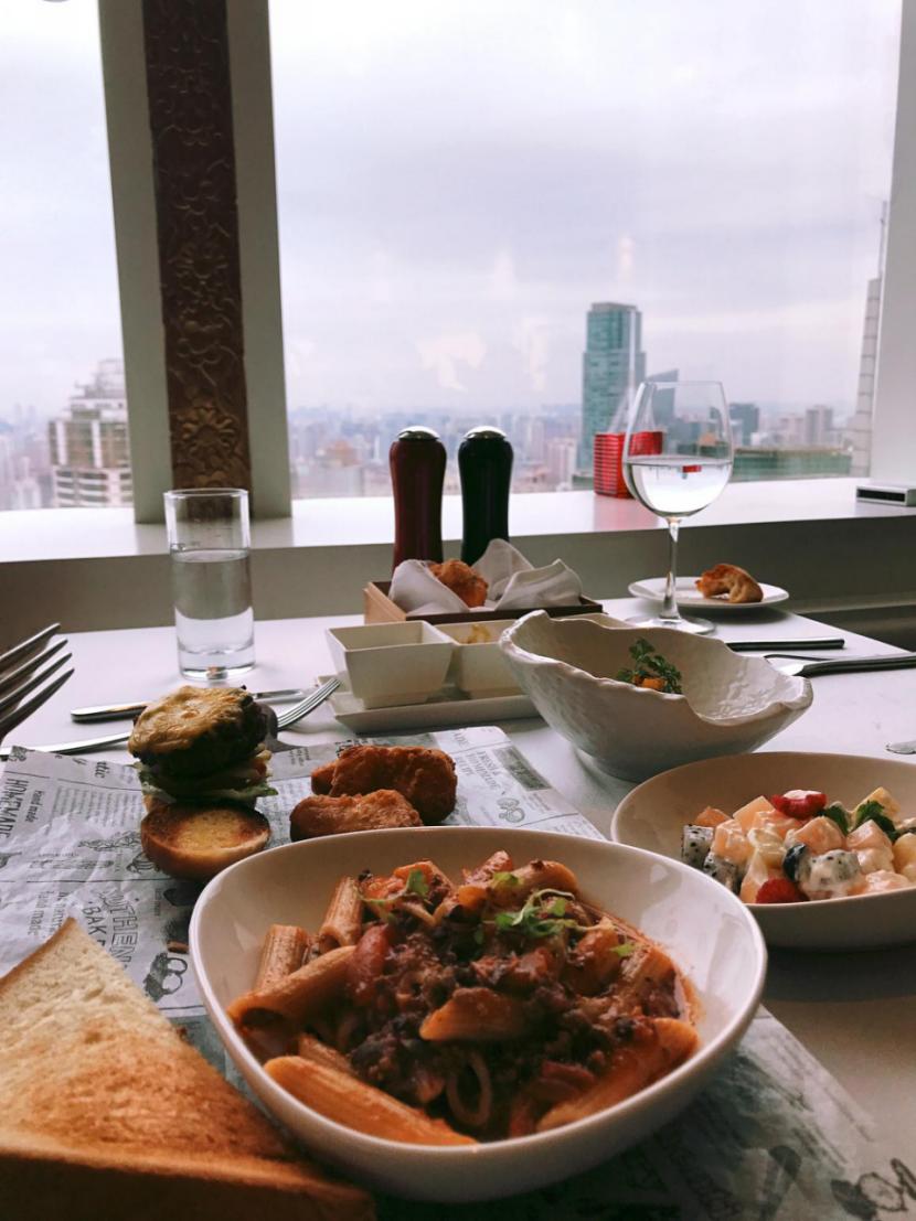 跟着JW城中[小小博学营]，赏名画尝美食，来一场沉浸式美育之旅