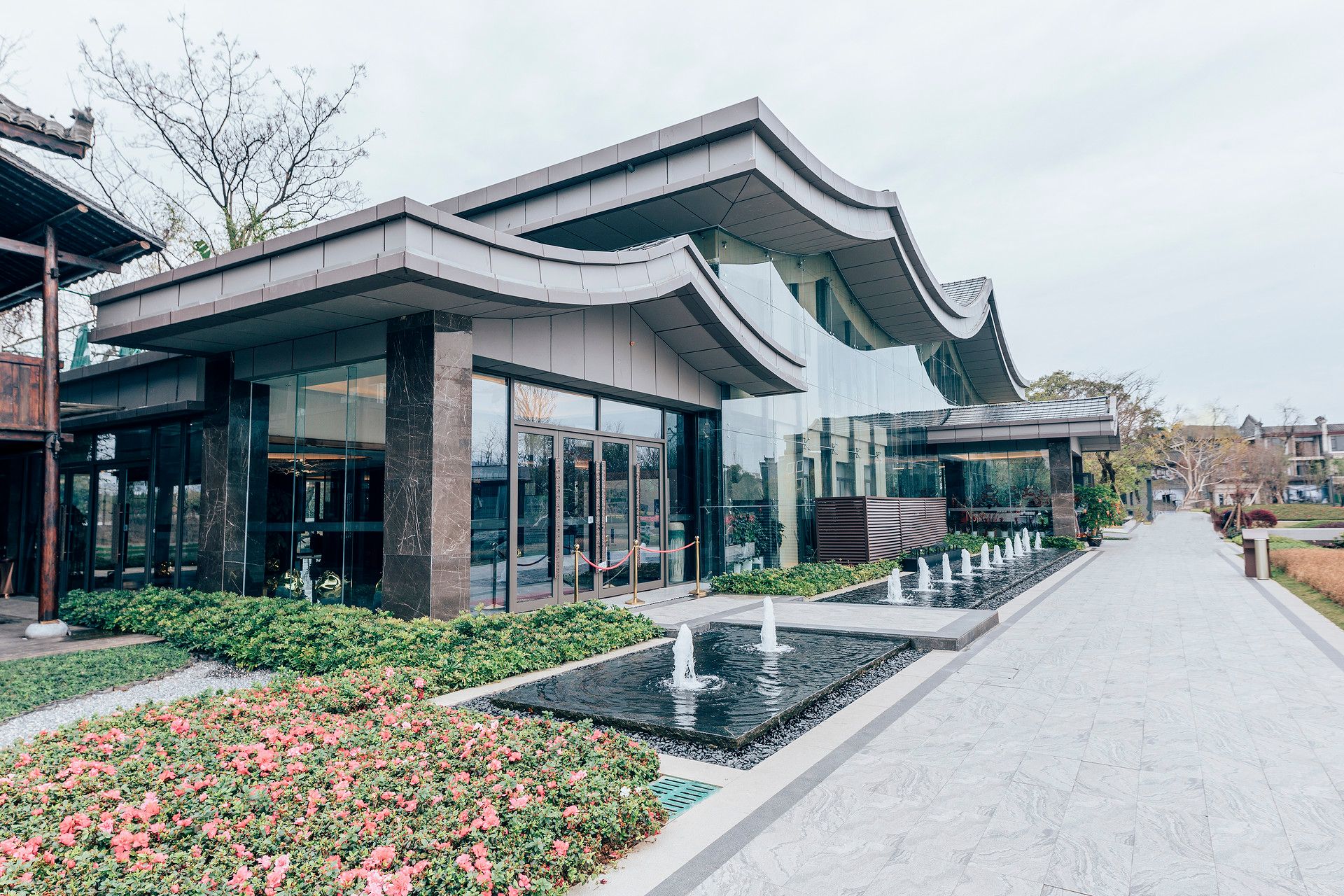 业主会所的产权归谁所有,小区会所的使用权归谁