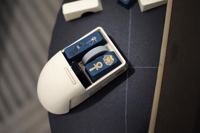 洛斐小翘鼠标开箱体验,洛斐小翘鼠标和g304对比